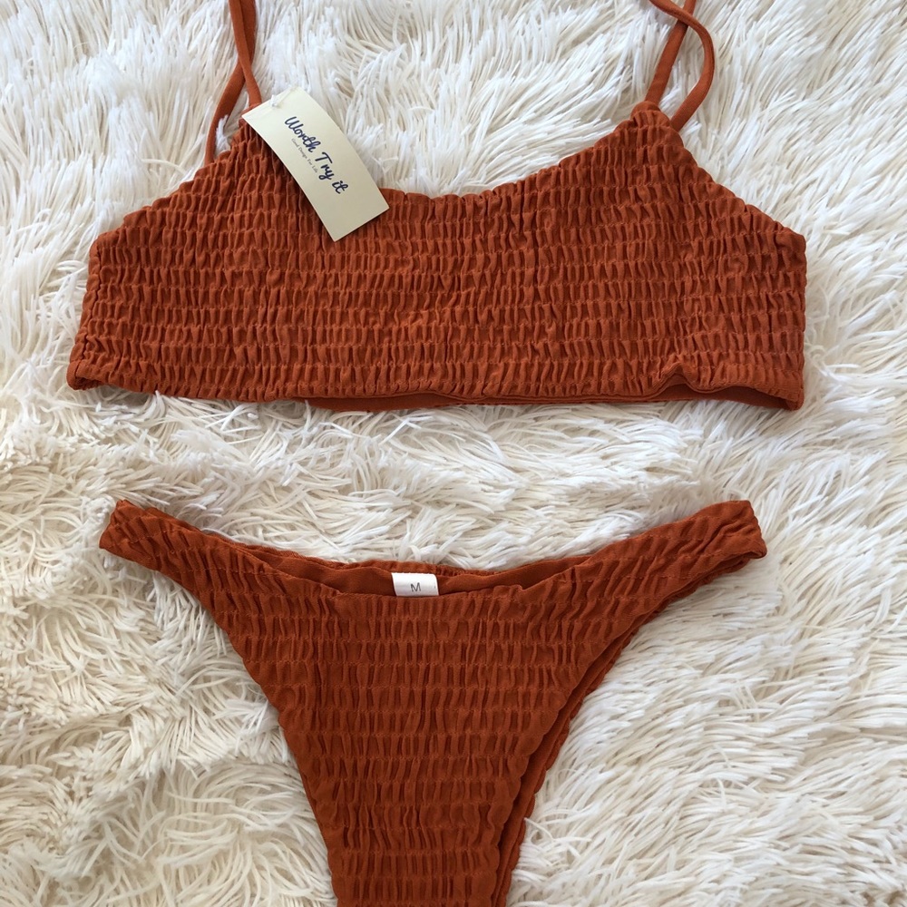 scrunch spaghetti bikini set